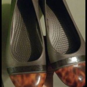 Crocs Leopard Flats Sz 10 Women's